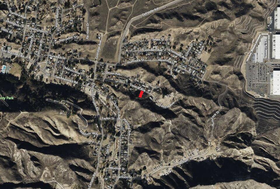 Castaic, CA 91384,29718 Central Ave AVE