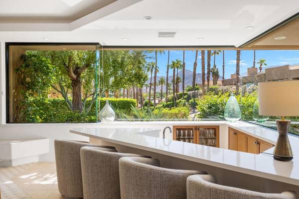 73465 Irontree DR, Palm Desert, CA 92260