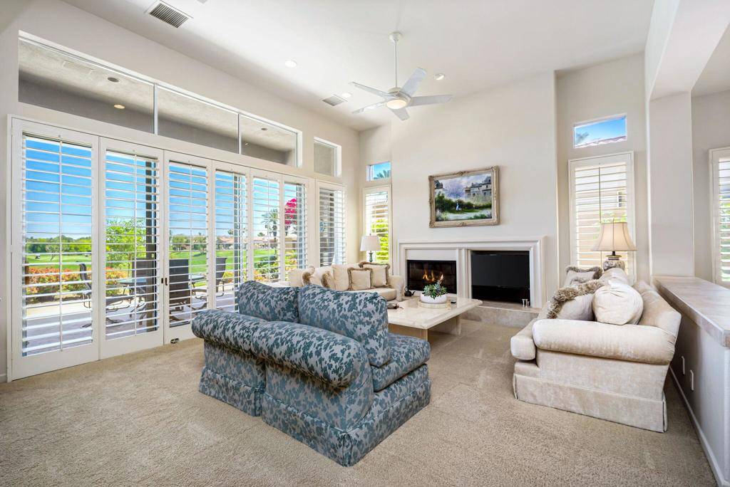 Palm Desert, CA 92211,340 Bright Rock DR