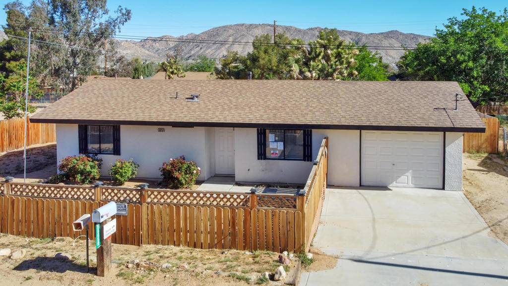 56050 Taos TRL, Yucca Valley, CA 92284