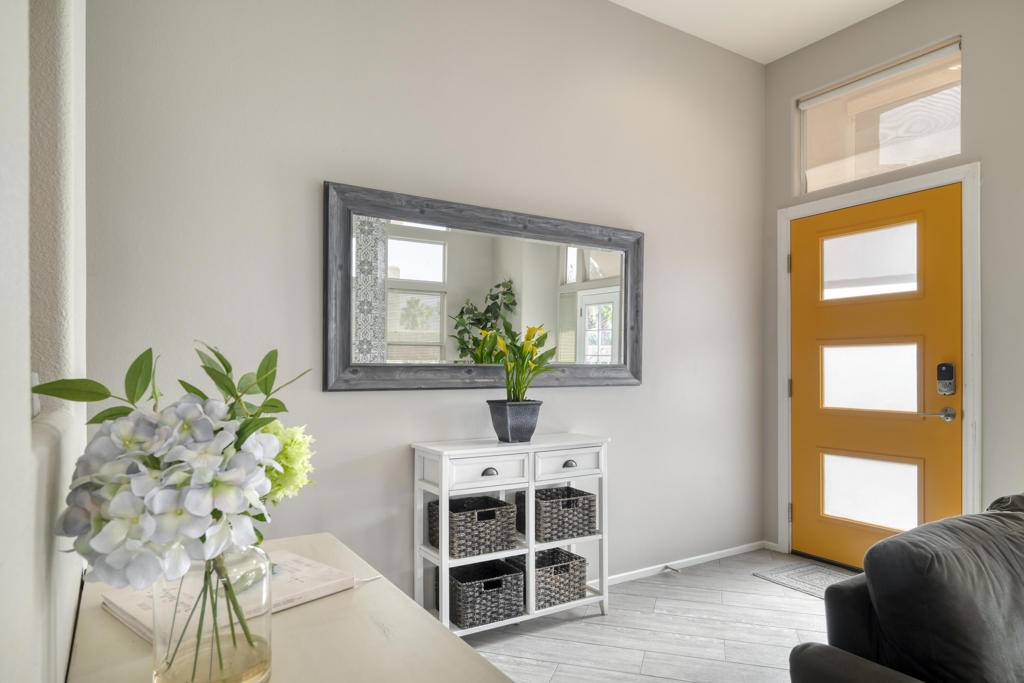 La Quinta, CA 92253,53870 Avenida Vallejo