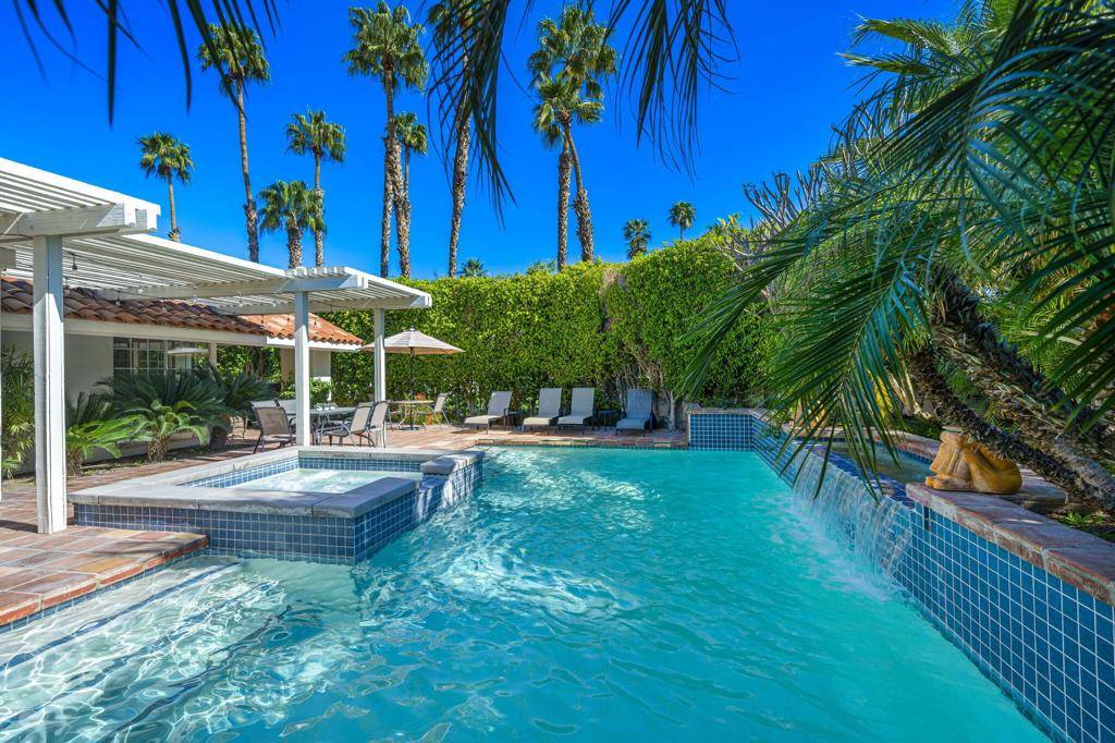 43768 Via Palma, Palm Desert, CA 92211