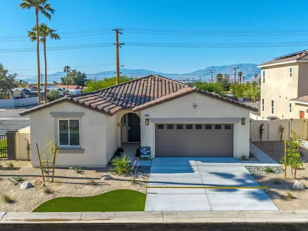 Desert Hot Springs, CA 92240,66691 Thunderbird LN