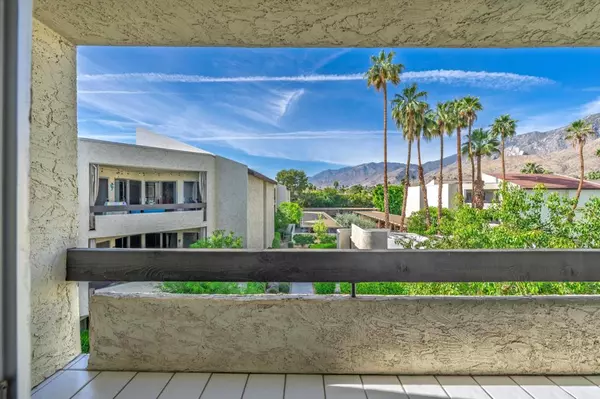 Palm Springs, CA 92264,1552 S Camino Real #330