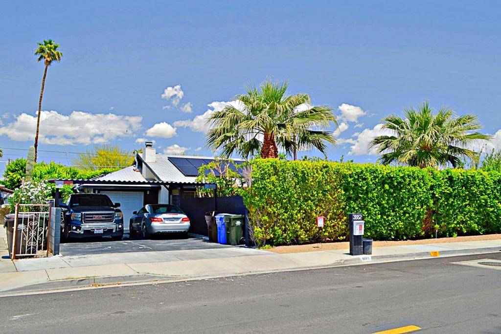 3882 E Sunny Dunes RD, Palm Springs, CA 92264