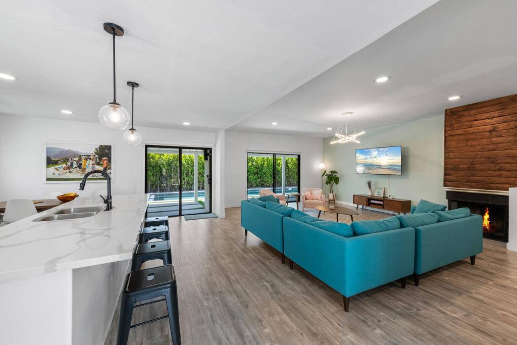 Palm Springs, CA 92262,1433 E Caleta WAY