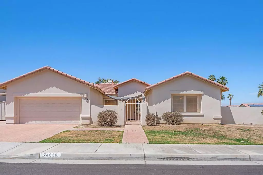 Palm Desert, CA 92260,74630 Moss Rose DR