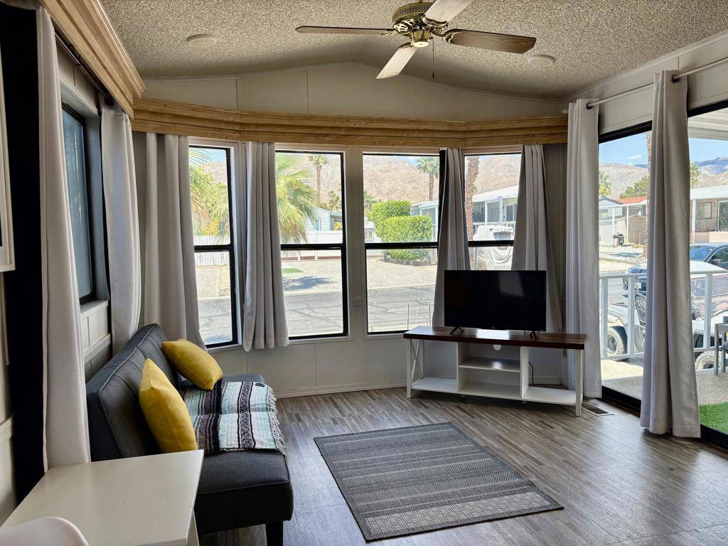 Desert Hot Springs, CA 92241,74711 Dillon RD ##960