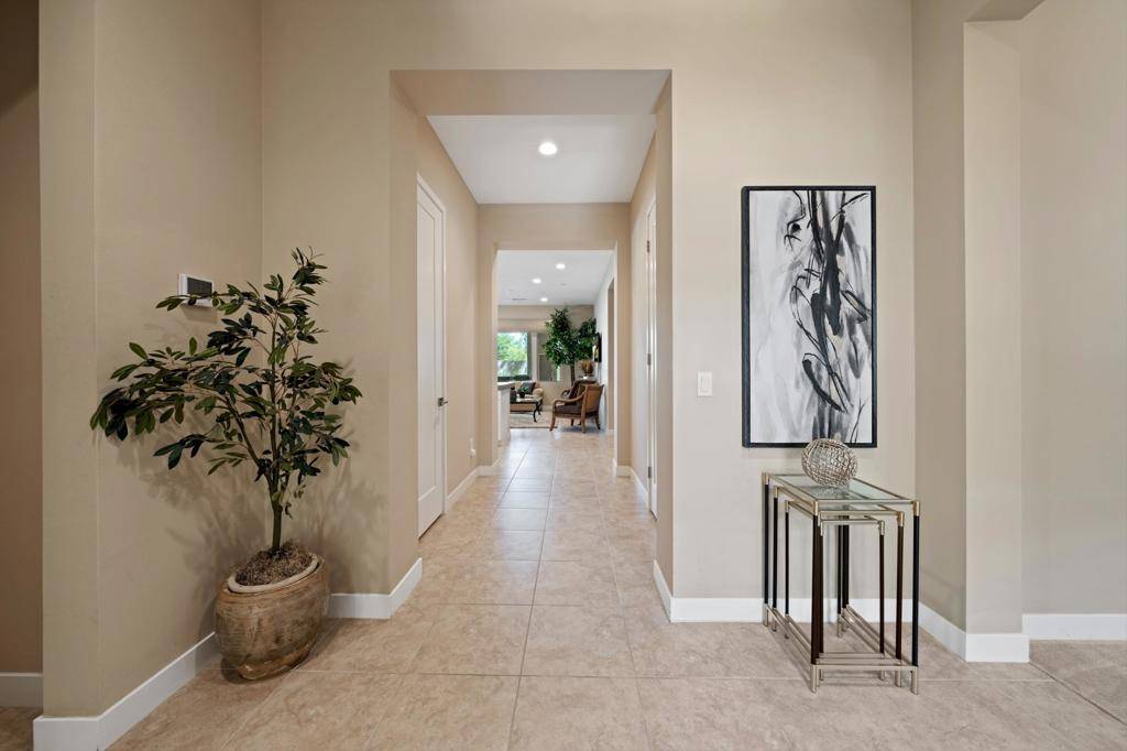 Palm Desert, CA 92260,2801 Retreat CIR
