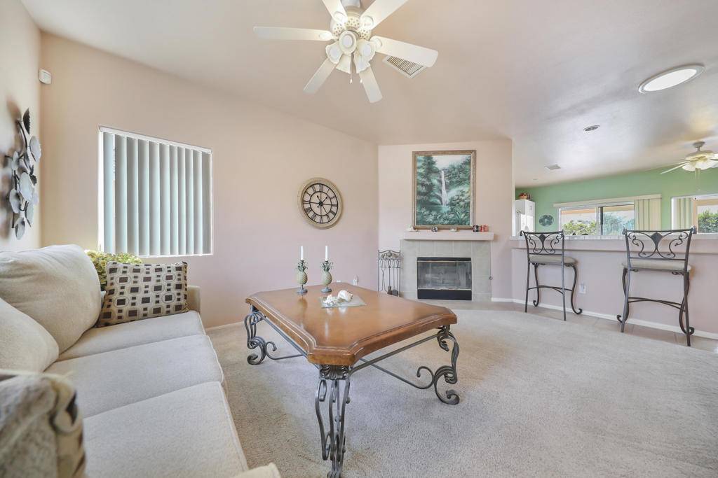 Desert Hot Springs, CA 92240,13971 La Mesa DR