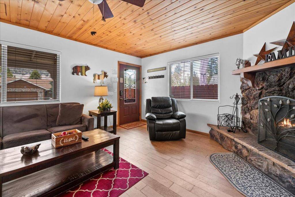 Big Bear, CA 92314,538 Maltby BLVD