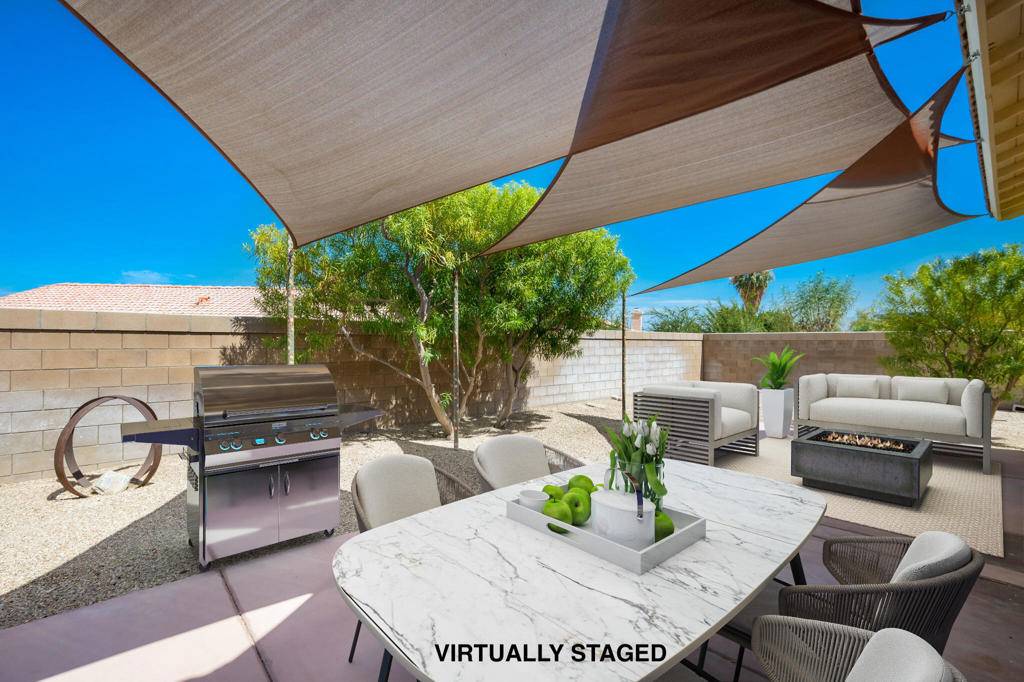 La Quinta, CA 92253,45160 Debbie DR