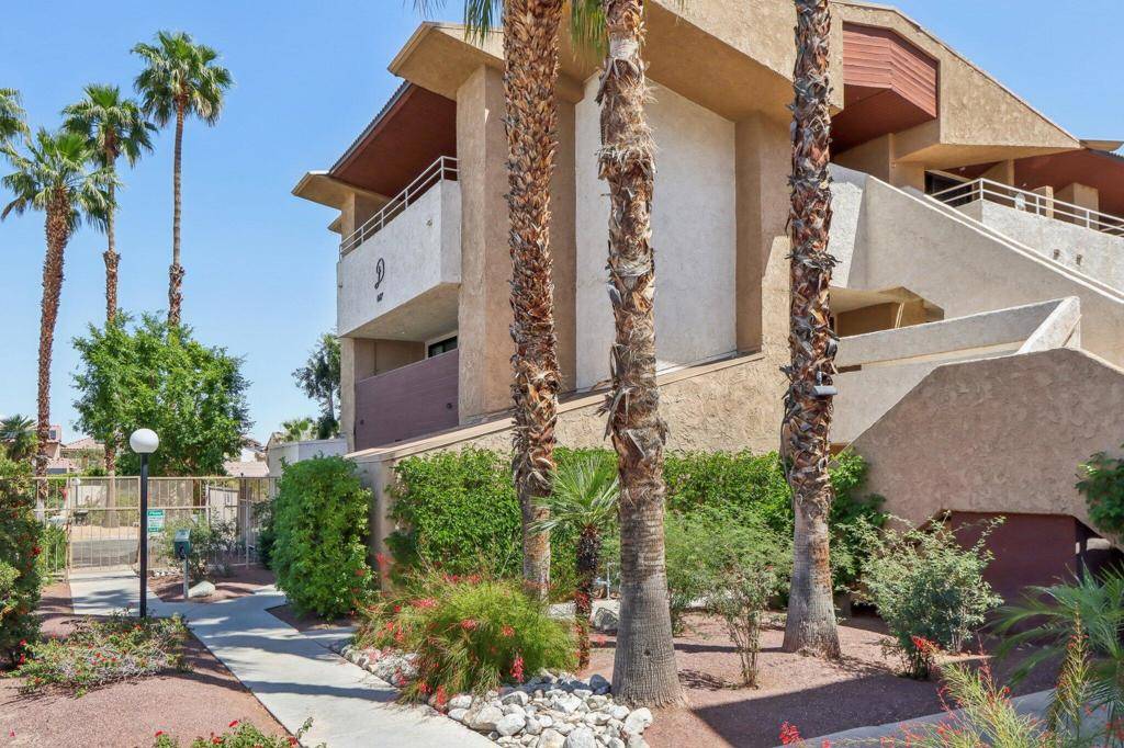 Palm Springs, CA 92262,467 S Calle El Segundo #D13