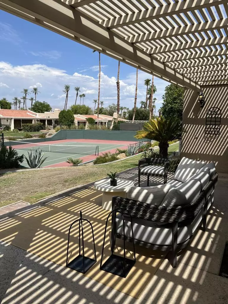 Indian Wells, CA 92210,75180 Chippewa DR