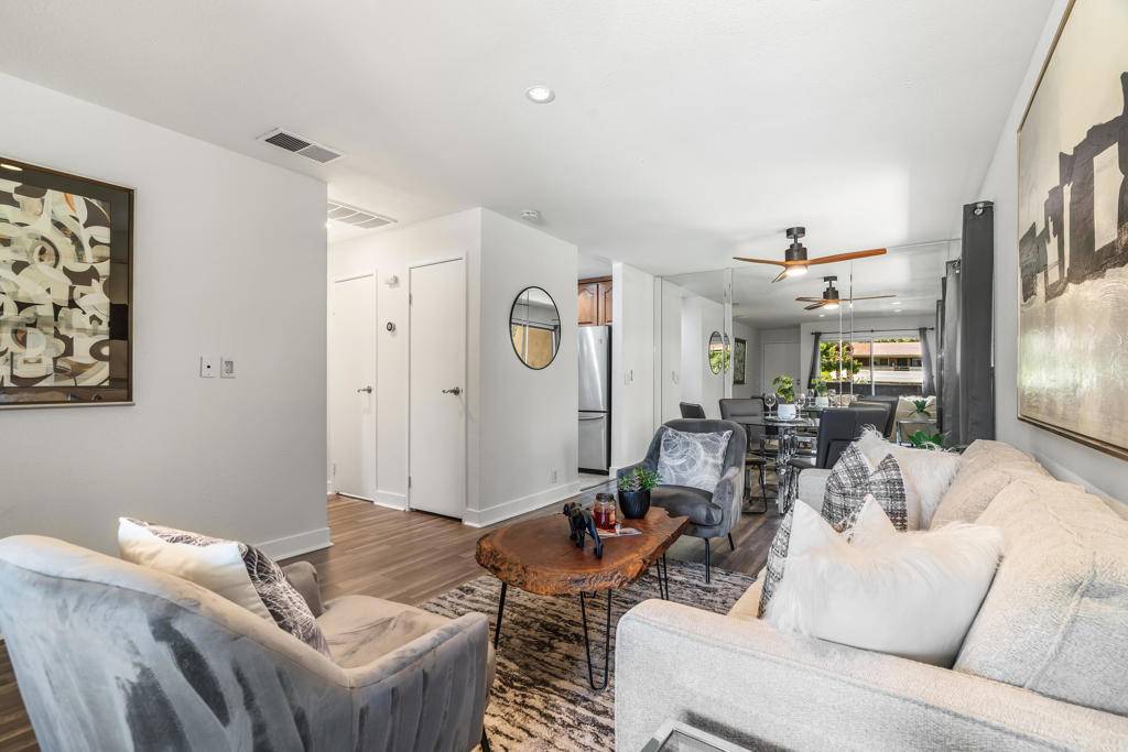 Palm Springs, CA 92262,575 N Villa CT #216