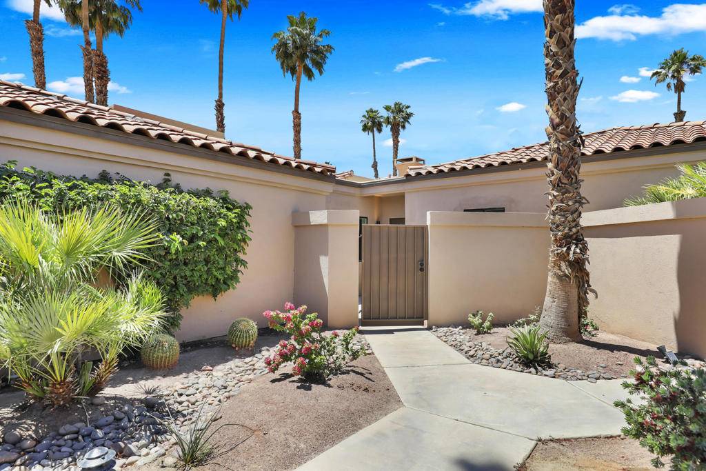 Palm Desert, CA 92211,38774 Wisteria DR