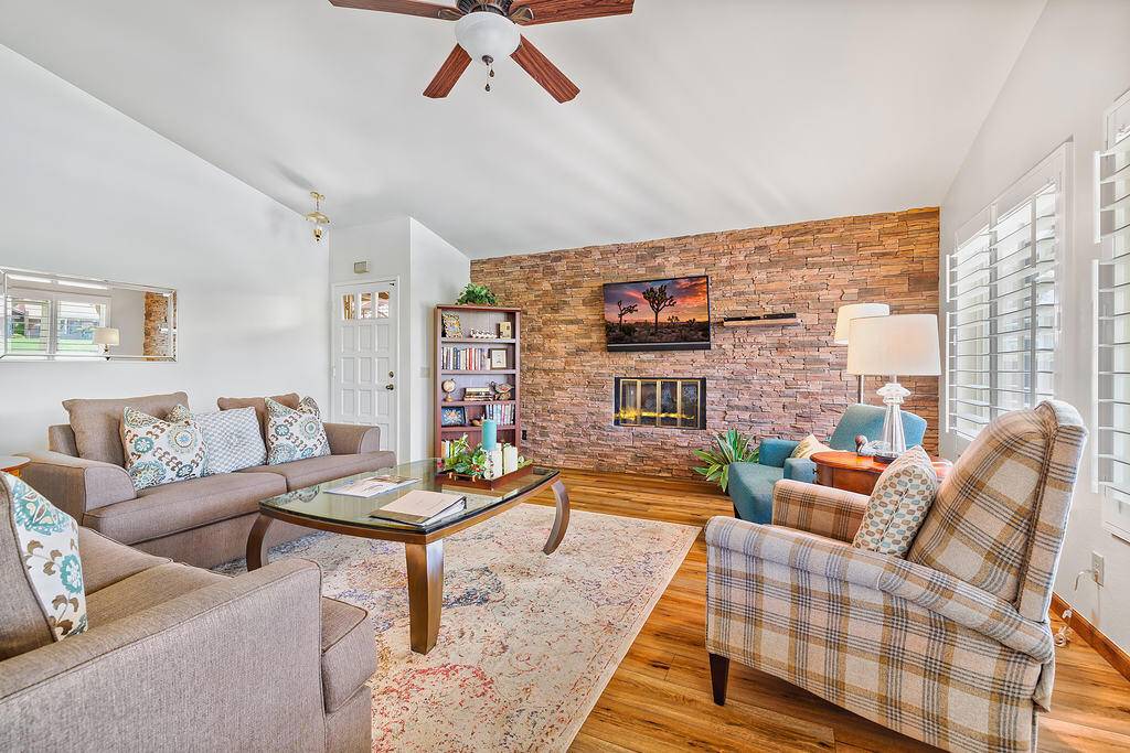 Palm Desert, CA 92211,42293 Omar PL