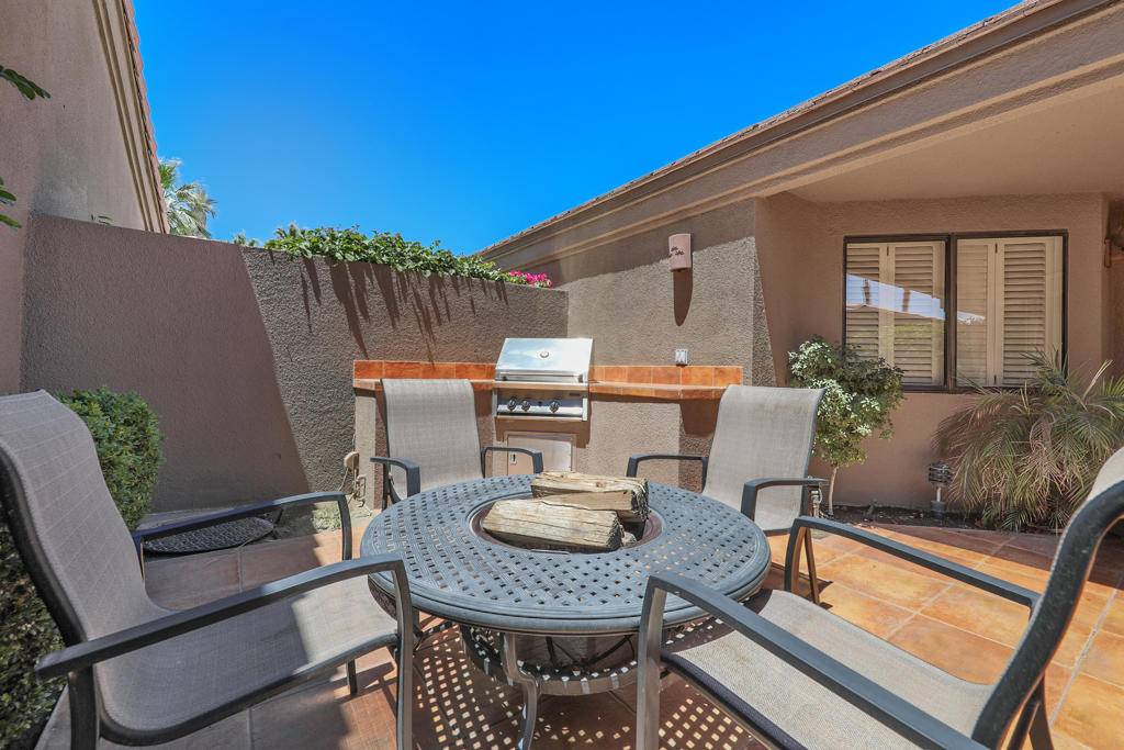 Palm Desert, CA 92211,76028 Honeysuckle DR