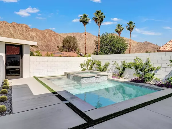 La Quinta, CA 92253,52120 Avenida Alvarado