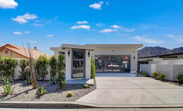 La Quinta, CA 92253,52120 Avenida Alvarado