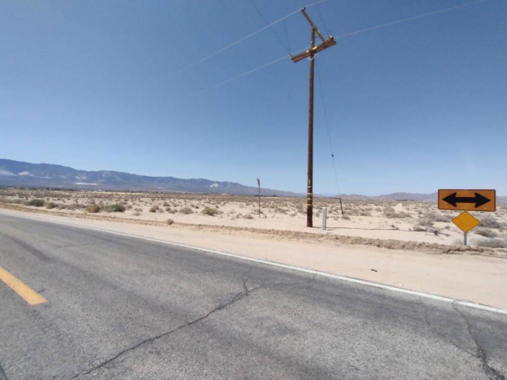 Lucerne Valley, CA 92356,2 Camp Rock Rd & Sherman Way