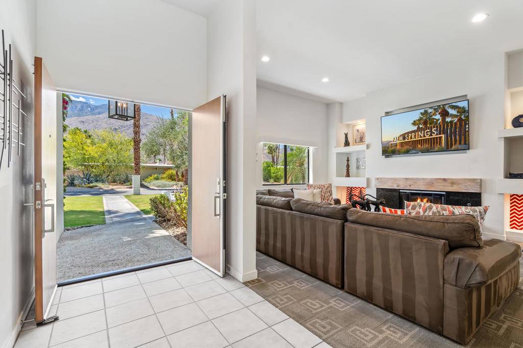 Palm Springs, CA 92264,1414 S Sagebrush RD