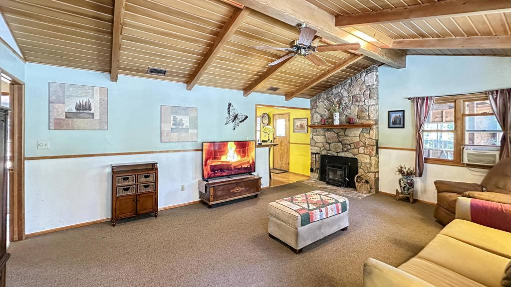 Idyllwild, CA 92549,26748 Mcmahan