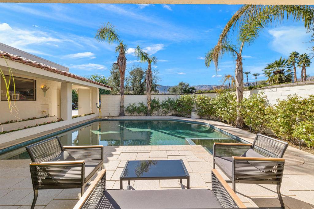 4 Reed CT, Rancho Mirage, CA 92270