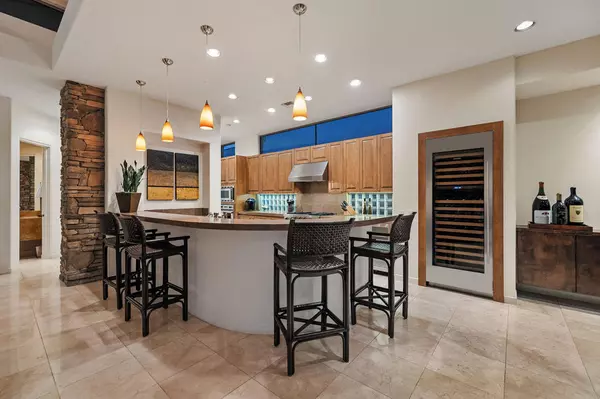 Palm Desert, CA 92260,1134 Lake Vista