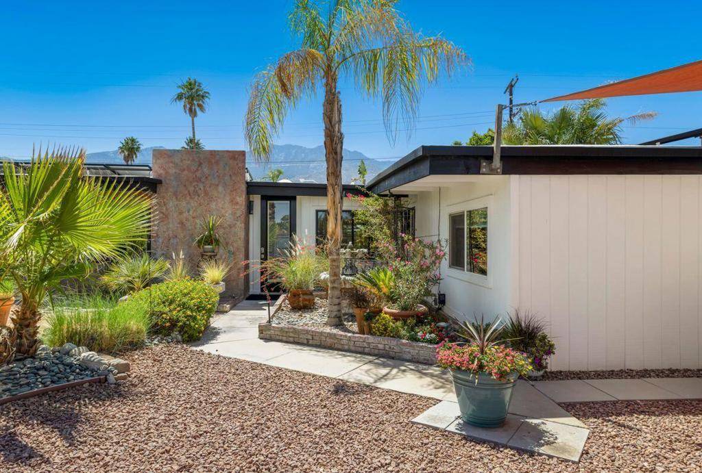 Palm Springs, CA 92264,901 S Calle Tomas