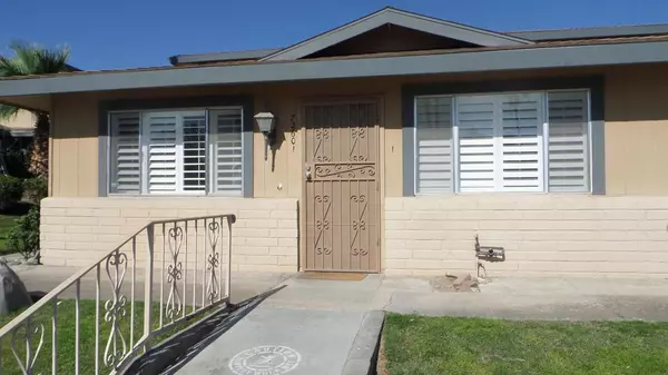 Palm Desert, CA 92260,72601 Edgehill DR #1