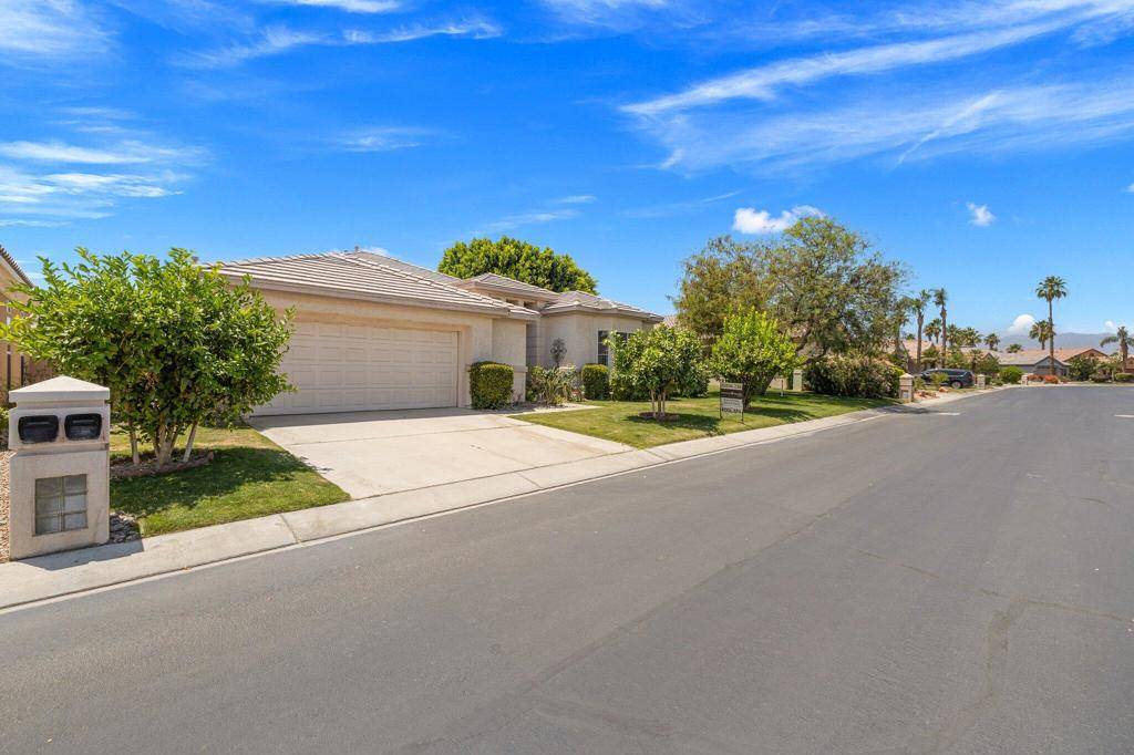 Indio, CA 92201,80149 Royal Birkdale DR