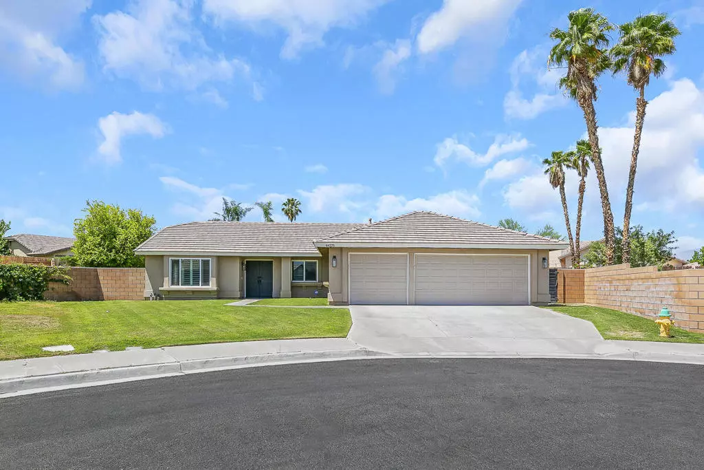 La Quinta, CA 92253,44375 Willow CIR