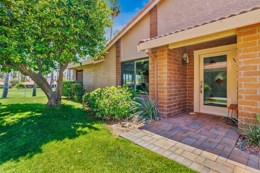 Palm Desert, CA 92260,32 Presidio PL