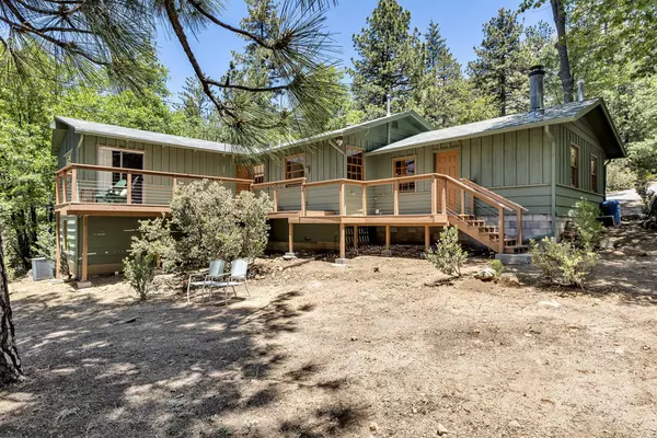 Idyllwild, CA 92549,25465 Seneca DR