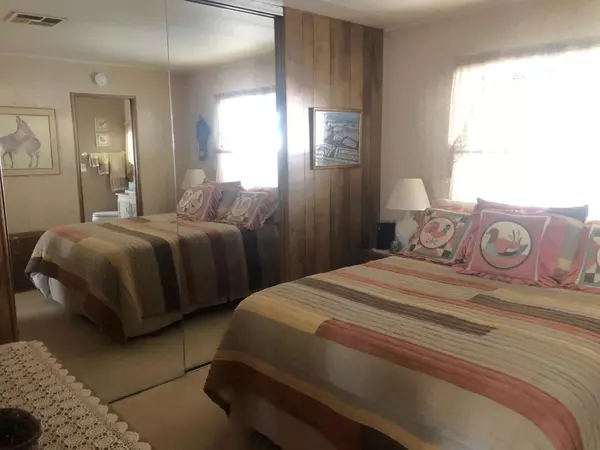 Palm Desert, CA 92260,73460 Desert Greens DR N