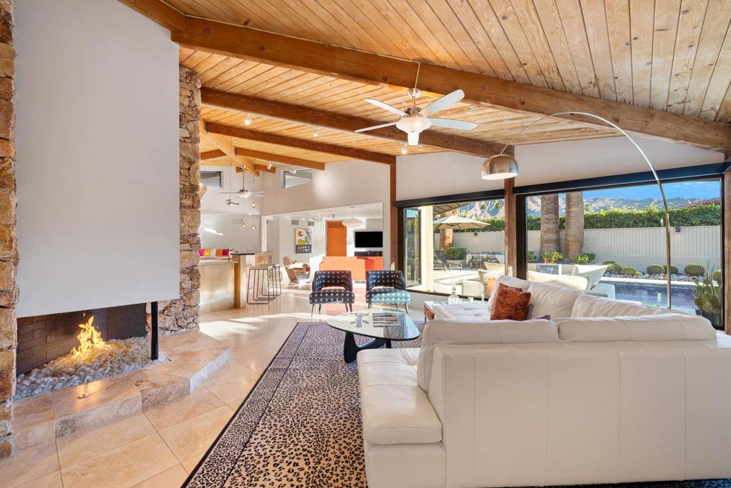 45371 Rancho Palmeras DR, Indian Wells, CA 92210