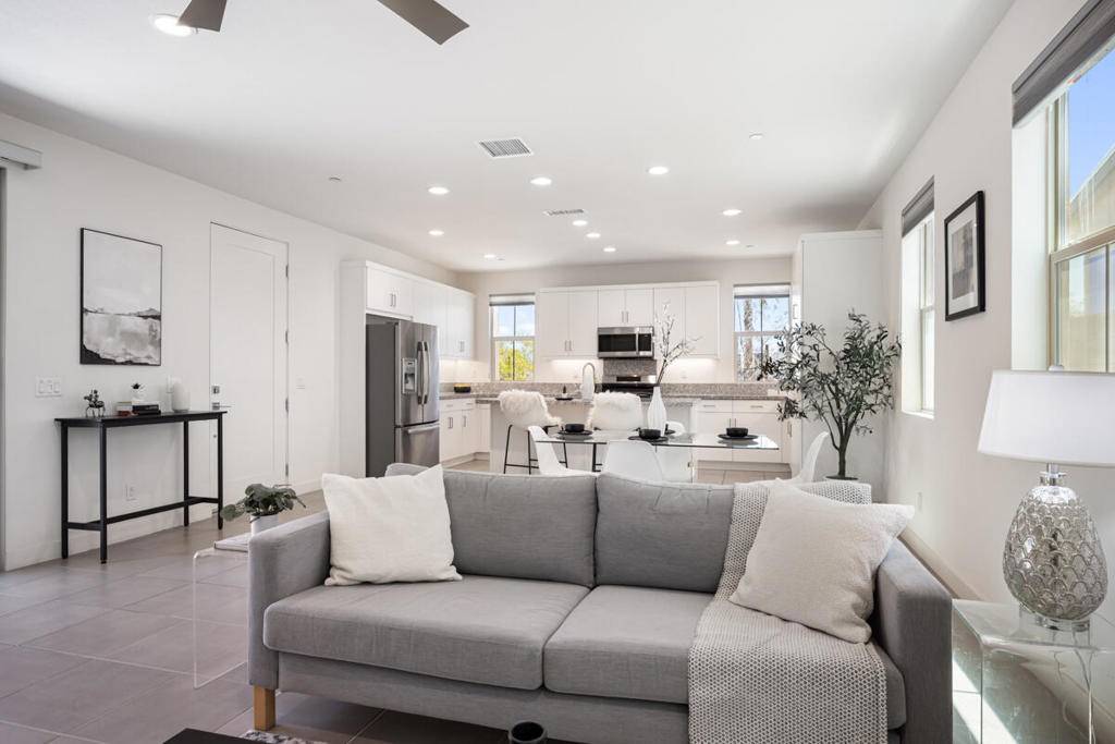 Palm Desert, CA 92211,36016 Franklin DR