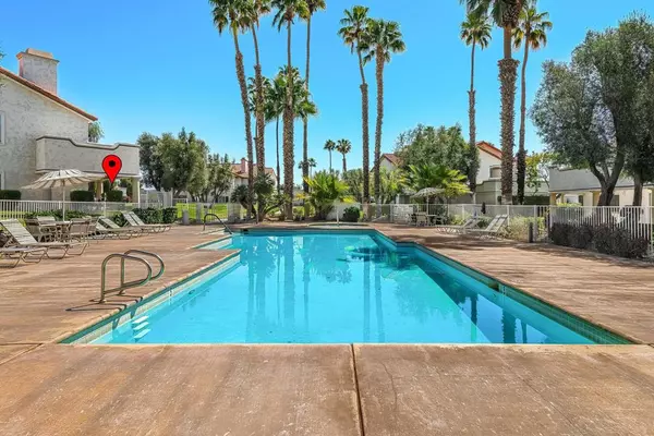 Palm Desert, CA 92211,618 Vista Lago CIR N