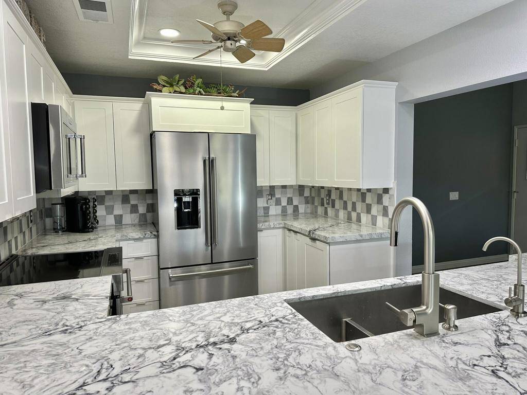 Palm Desert, CA 92211,77766 Woodhaven DR N