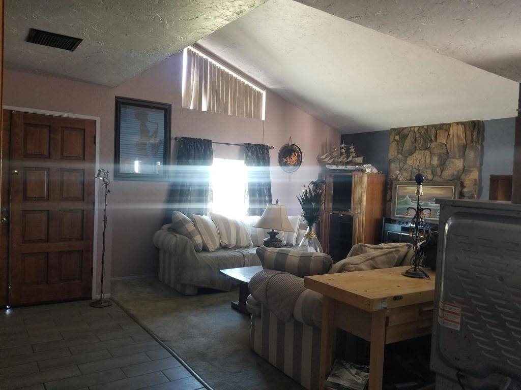 Ridgecrest, CA 93555,1230 N Las Posas CT