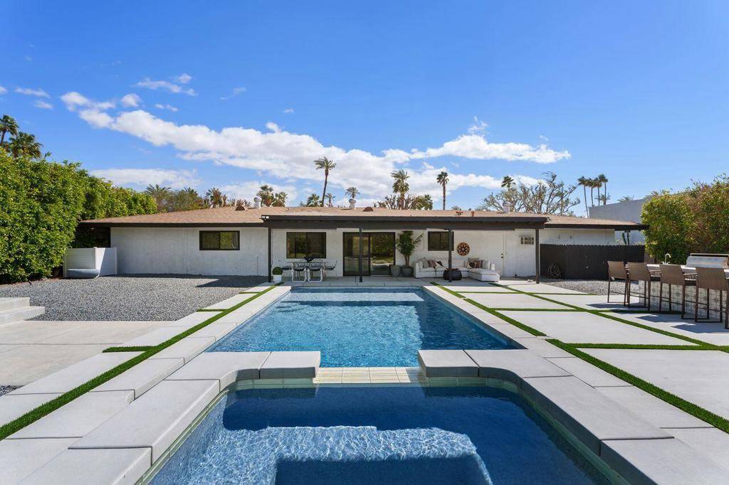 Rancho Mirage, CA 92270,37081 Palmdale RD