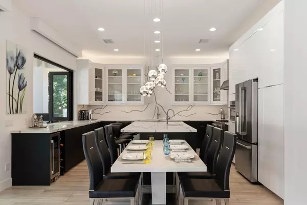 Palm Desert, CA 92260,48165 Alder LN