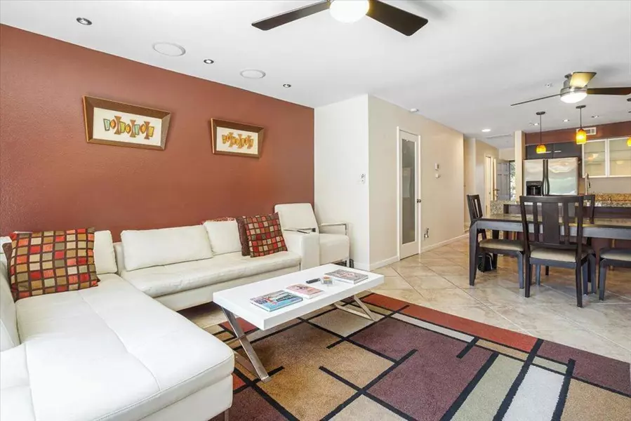 280 S Avenida Caballeros #238, Palm Springs, CA 92262