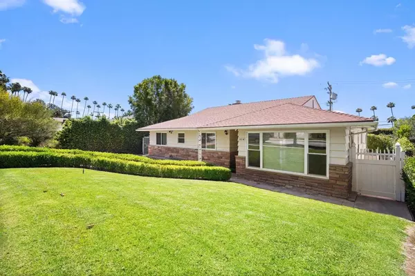 Glendale, CA 91202,108 W Kenneth RD