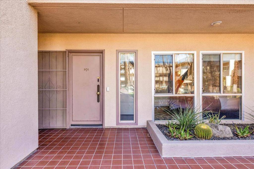 Palm Springs, CA 92262,277 E Alejo RD #101