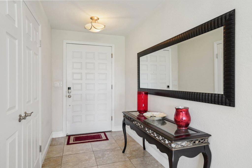Palm Desert, CA 92260,436 S Sierra Madre