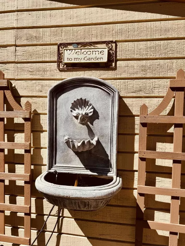 Idyllwild, CA 92549,25995 Hwy 243 #17