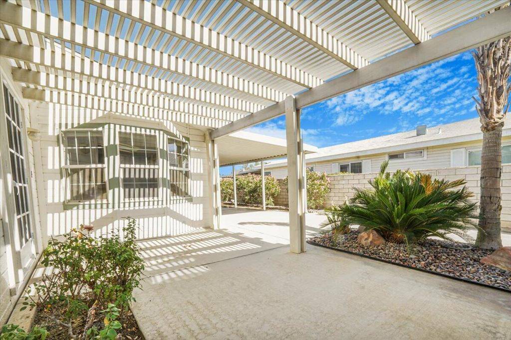 Palm Desert, CA 92260,73726 Desert Greens DR N