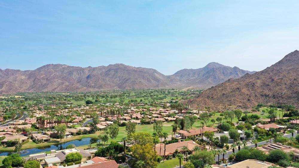 73115 Crosby LN, Palm Desert, CA 92260